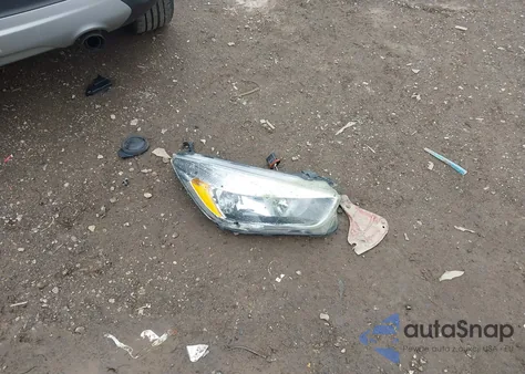 2017 Ford Escape Se z USA, uszkodzony, nr VIN 1FMCU0GD8HUD85074